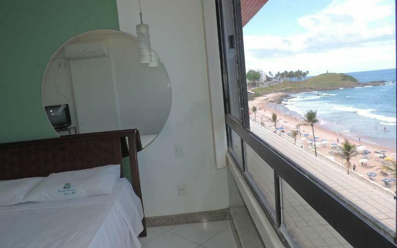 Farol Barra Flat Aparthotel Salvador Exteriör bild